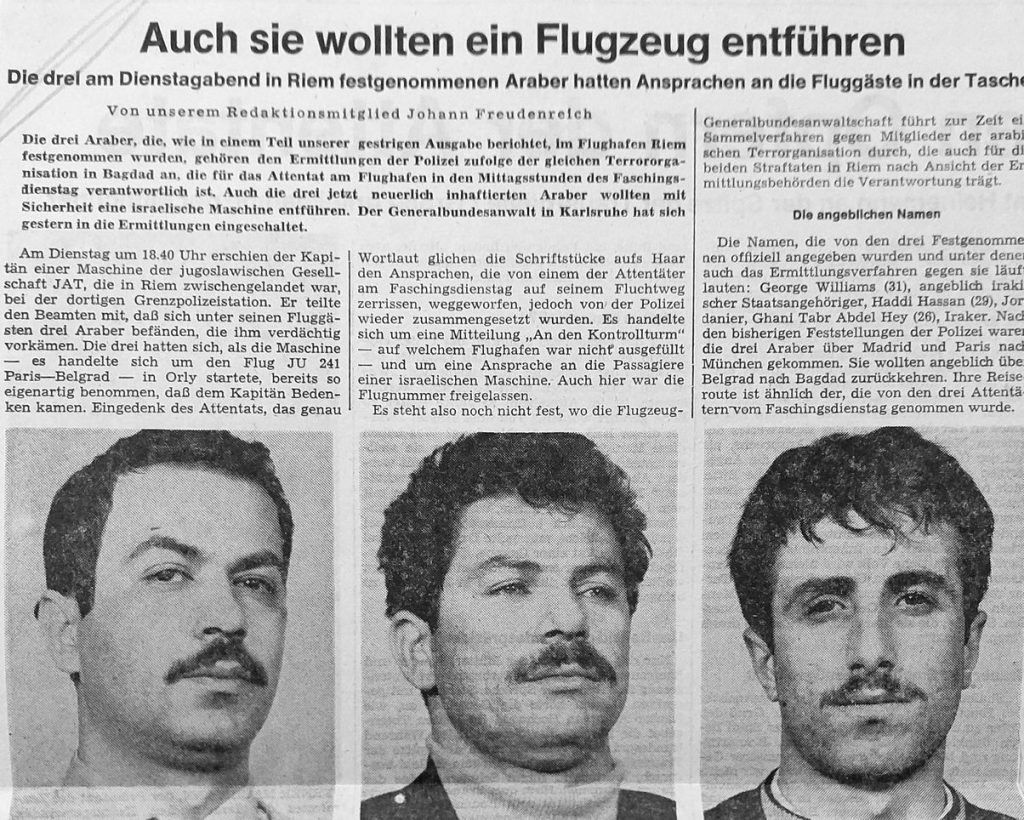 Bild eines Artikels mit Text und Bild aus der Süddeutschen Zeitung. Der Text ist mit dem Titel "Auch sie wollten ein Flugzeug entführen" überschrieben. Unter drei Textspalten sind die Porträtbilder von drei arabischstämmigen Männern zu sehen, es handelt sich um die Festgenommenen einer vereitelten Flugzeugentführung am Flughafen München-Riem.